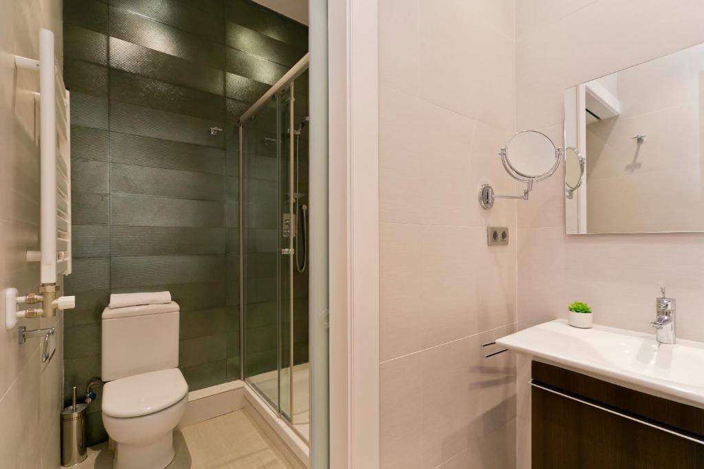 Apartment mit 3 Schlafzimmern (6 Erwachsene)